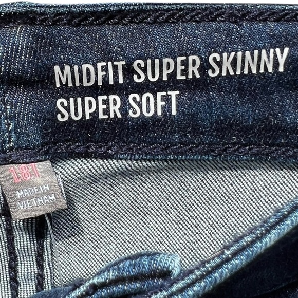🌻NEW w.tags TORRID MidFit Skinny Super Soft High-Rise Jean Size 18Tall - Picture 8 of 13